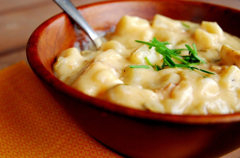 Easy crock pot potato soup 1_small