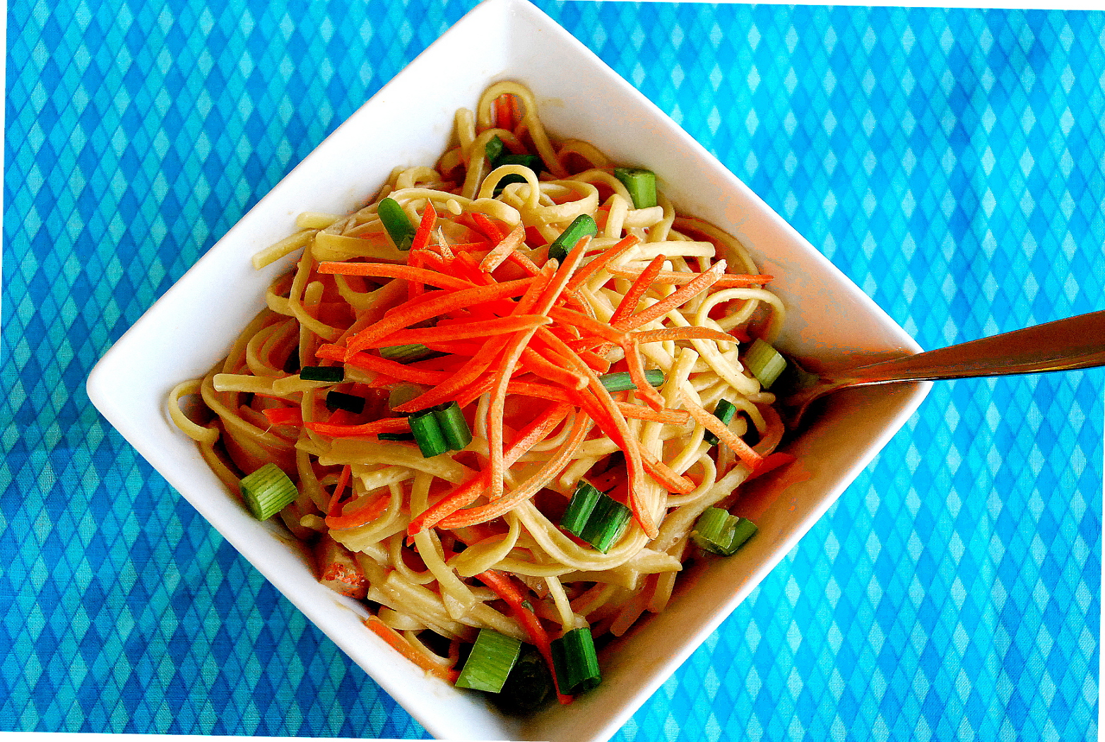 Easy Thai Chicken Noodle Bowls