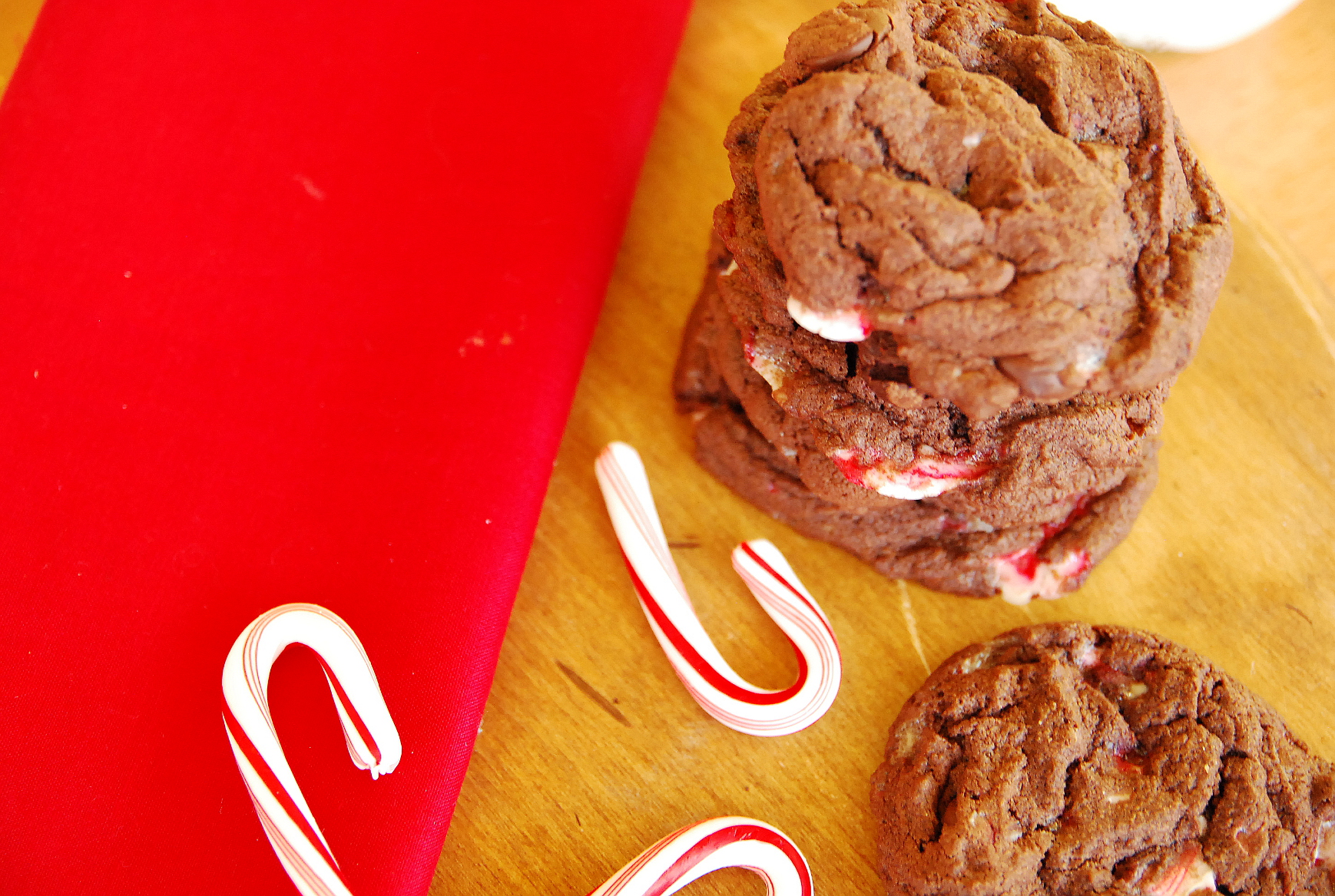 Holiday Cookie Countdown: Peppermint Mocha Pudding Cookies